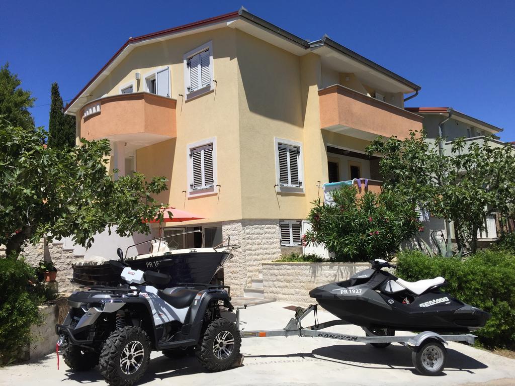 Apartments Prahovic Ždrelac Eksteriør bilde